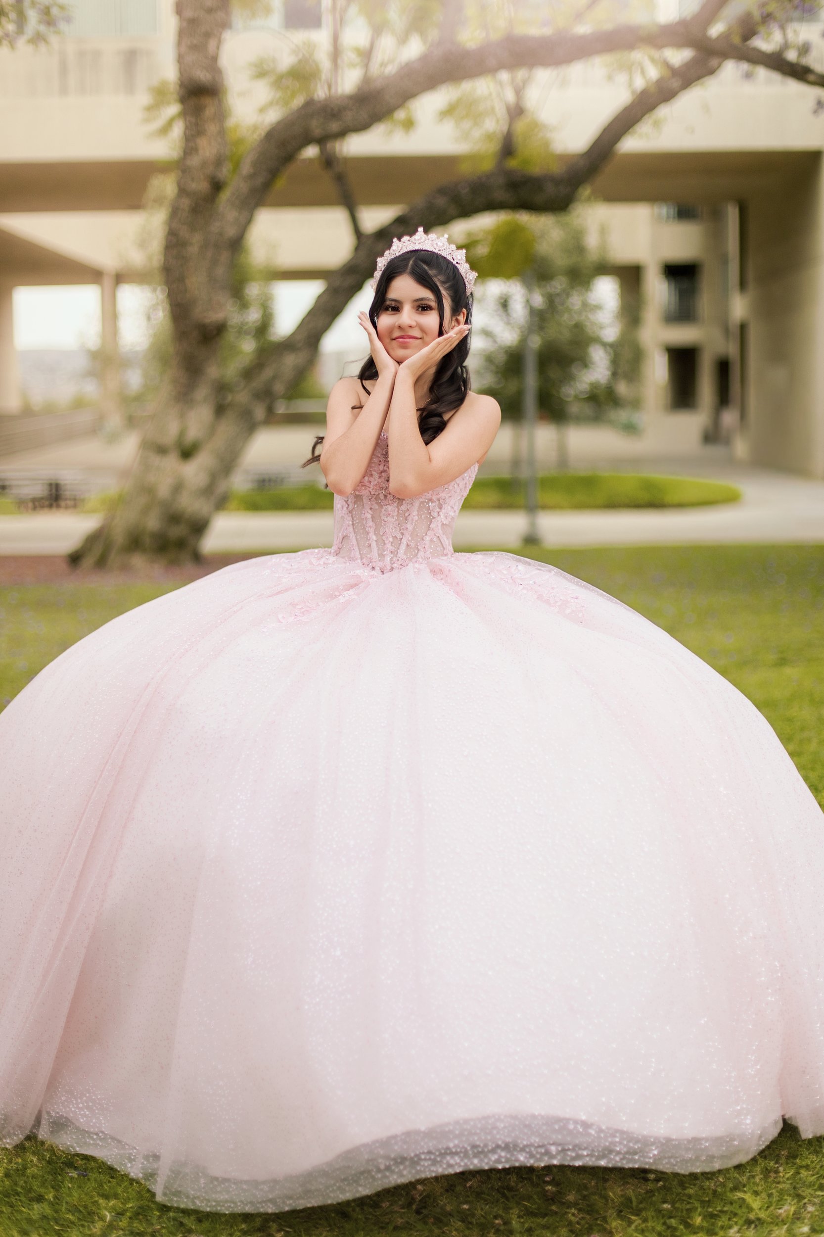 After: retouched quinceañera photo with masked effects